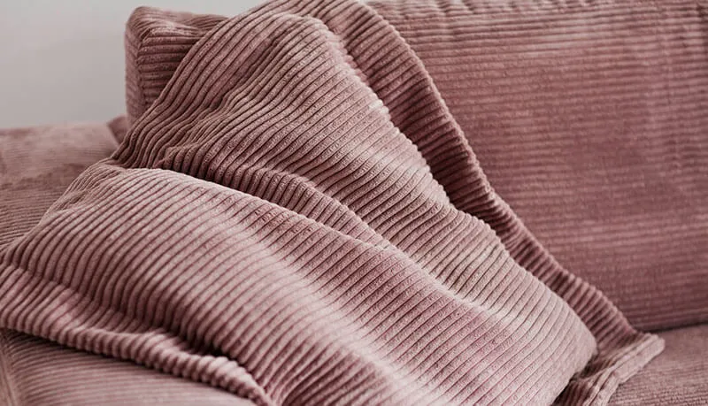 Rosa Cord Detailansicht Sofa, soefa.com